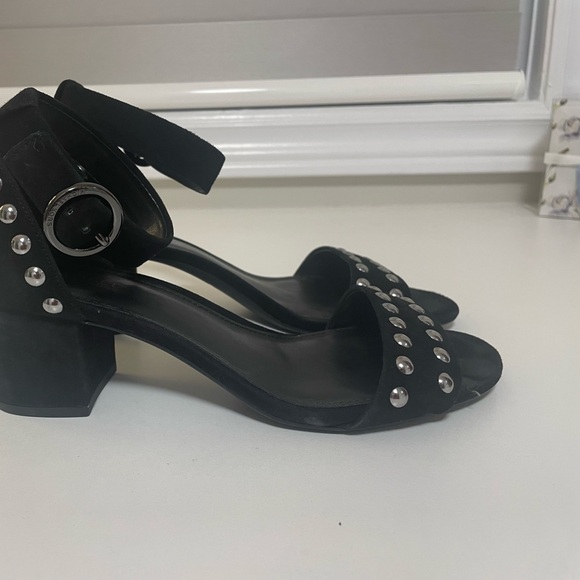 Michael Michael Kors sandals - Picture 2 of 10